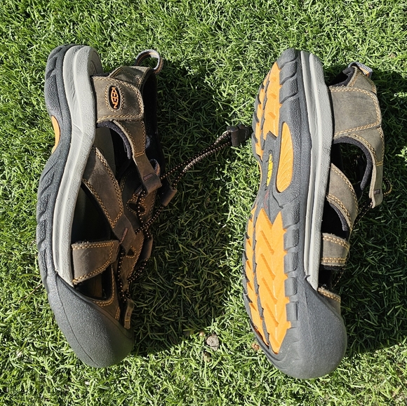 KEEN Newport Waterproof Hiking Sandals Womens Size 8 Brown Outdoor Trail - Picture 4 of 8